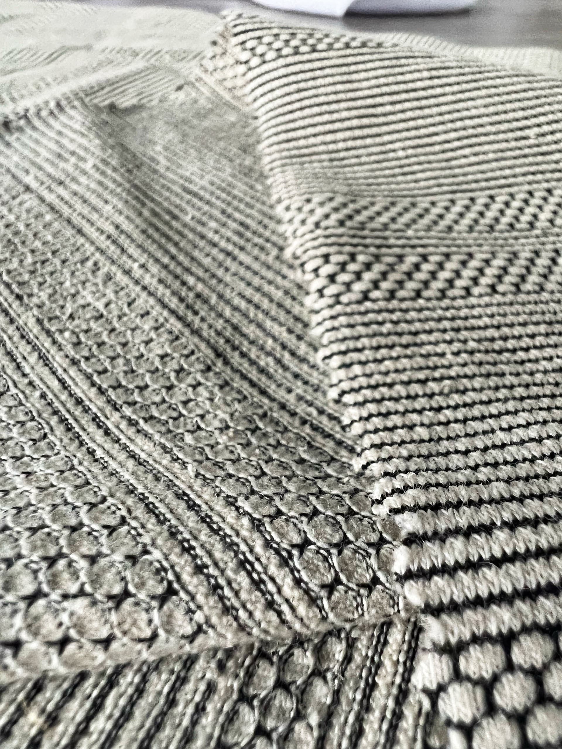 Computer Jacquard thumbnail 2